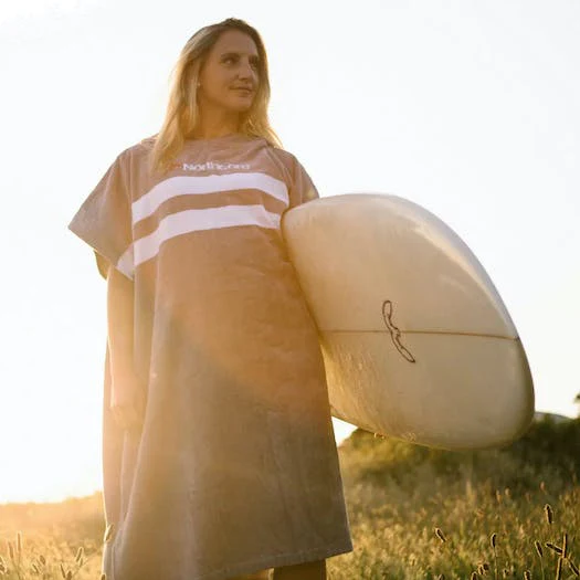 Northcore Beach Basha Changing Robe - Grey Stripes - Image 3