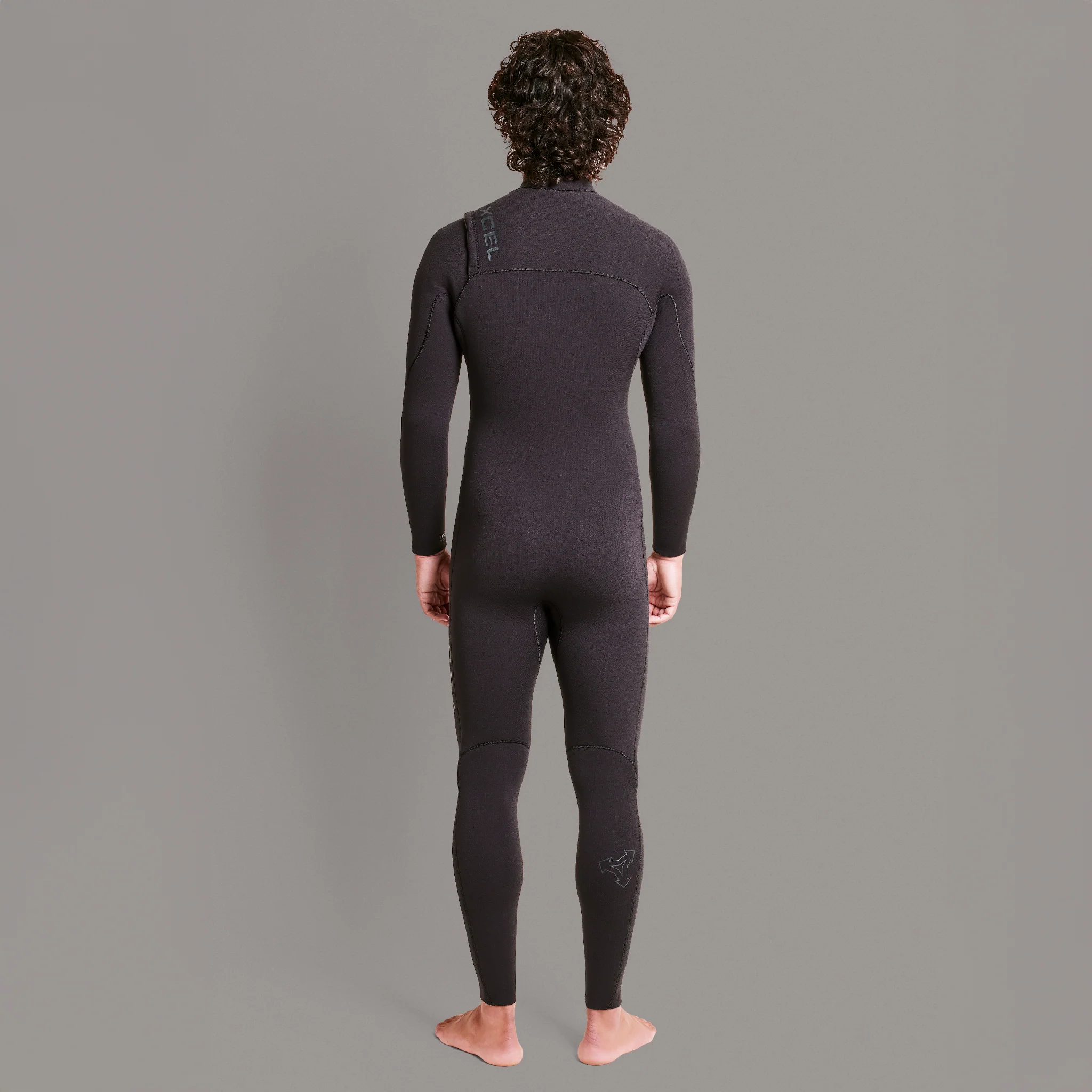 Xcel Comp+ 5:4 Men Chest Zip Winter Wetsuit - Image 4